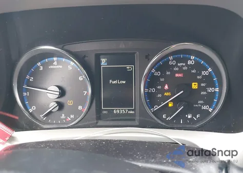 2016 Toyota Rav4 Xle z USA, uszkodzony, nr VIN 2T3WFREV0GW289999